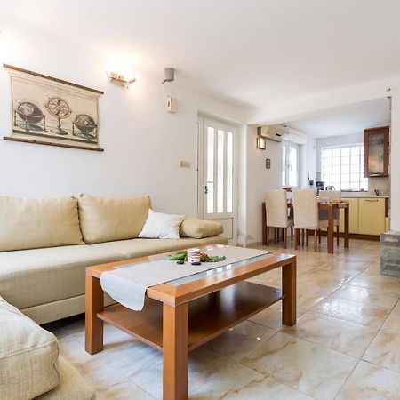 Molnar Resort Apartment Sergej Brzac Zewnętrze zdjęcie