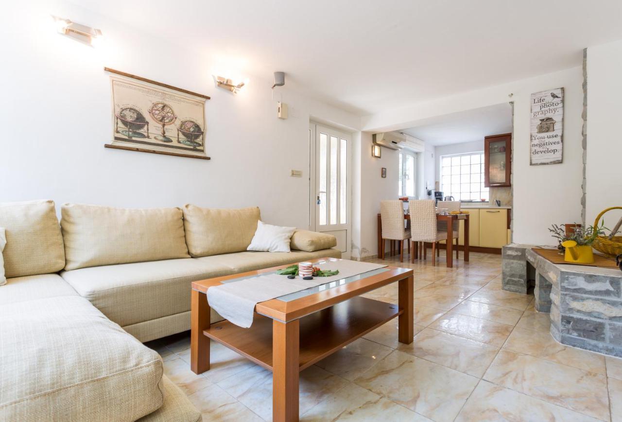 Molnar Resort Apartment Sergej Brzac Zewnętrze zdjęcie