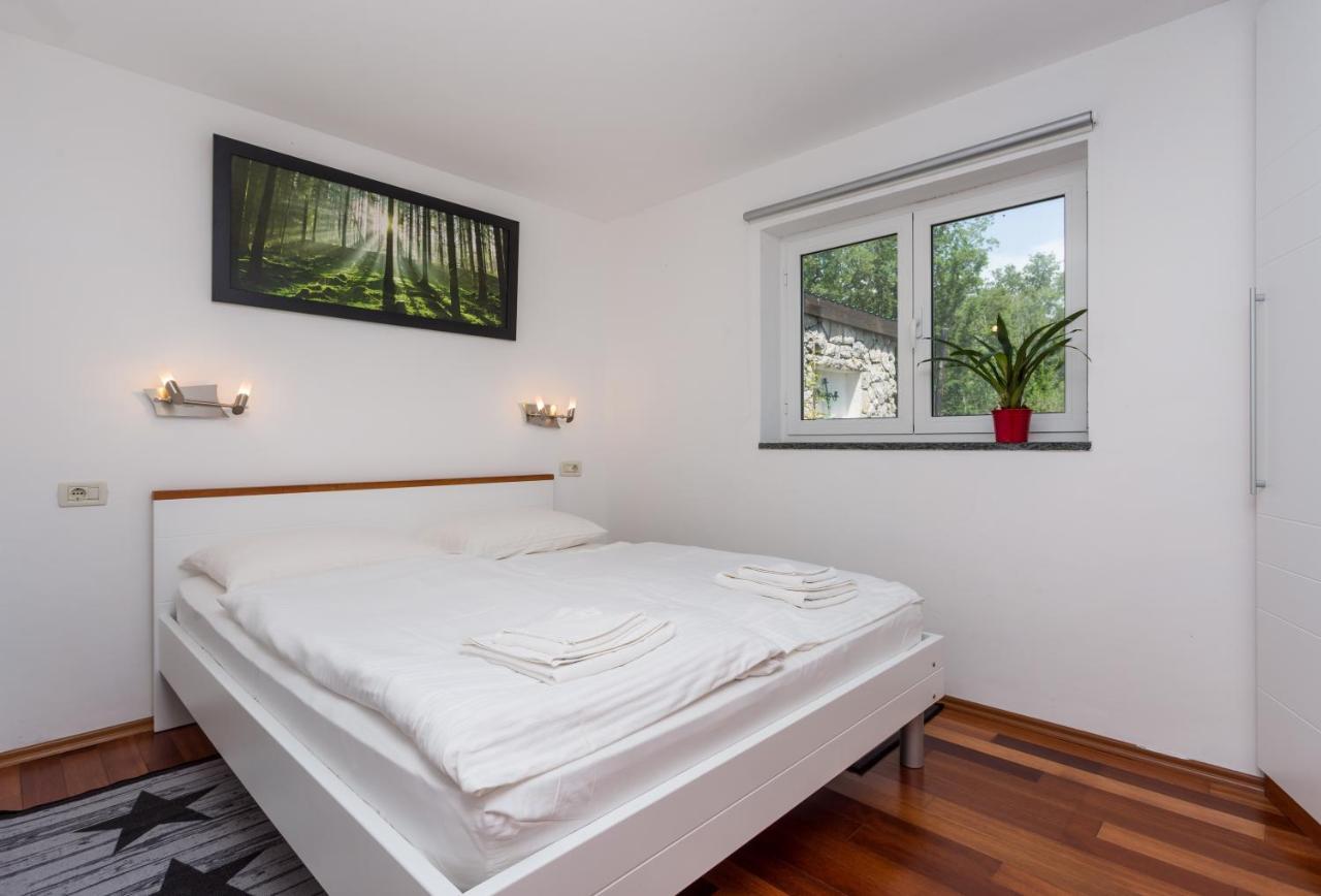 Molnar Resort Apartment Sergej Brzac Zewnętrze zdjęcie